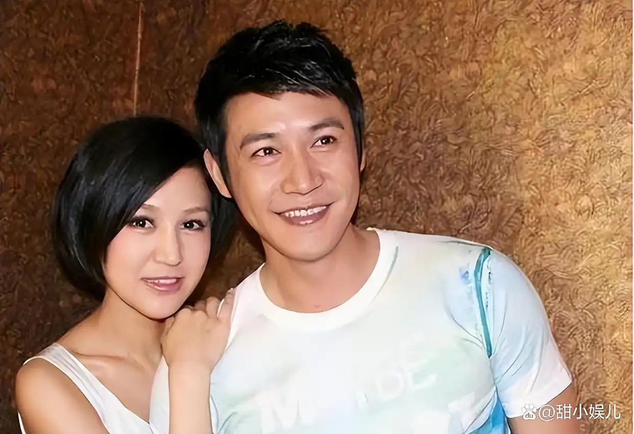 陆毅鲍蕾爱情故事_娱乐圈夫妻有哪些照片_陆毅鲍蕾婚礼